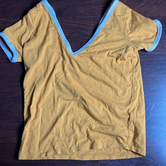 Top   - Picture 3 of 3